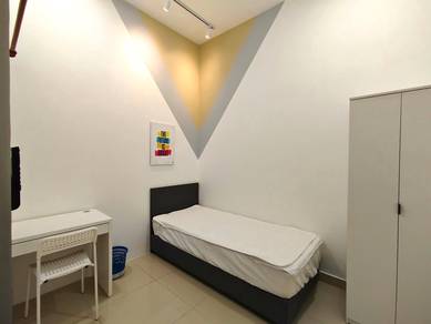 LOW DEPO + BIG SINGLE ROOM • ASTORIA @ Ampang F/F + WIFI (No Aircond)