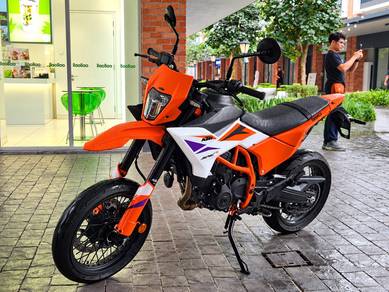 KTM 390 SMC R New TMM