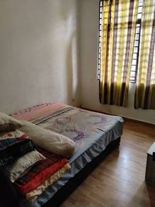 cosy room for let
