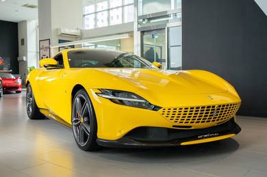 Ferrari Roma 2021 Giallo Modena (uk spec)