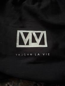 Preowned handbag for sale