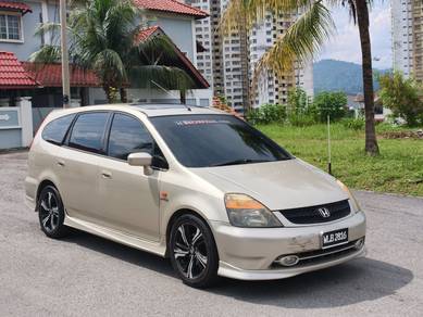 Honda STREAM 2.0 IVS RN3 (A)