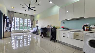 Tropez Residence Danga Bay Apartment full loan
