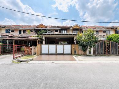 Double Storey Terrace Jalan Sepah Puteri Seksyen 5 Kota Damansara