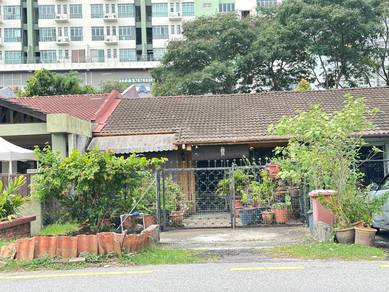 Rare 💥22x80💥 Landed Single Storey Sek 14 PJ With Back Land For Sale