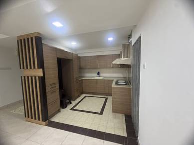 Refurbished Corner lot in Endah Puri Condo