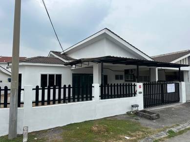 BELOW RM399K! Near at Aeon & Lotus Mall House in Lahat, IPOH 🔥