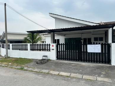 BELOW RM399K! Near at Aeon & Lotus Mall House in Lahat, IPOH 🔥