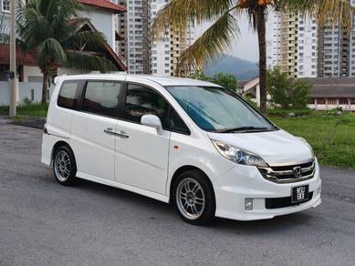 Honda STEPWAGON 2.0 G AERO EDITION (A) RG3