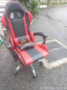gaming chair dll.tiga rm69