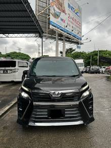 2018 Toyota VOXY 2.0 ZS KIRAMEKI (A)
