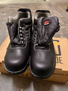 Rhino Safety Shoe