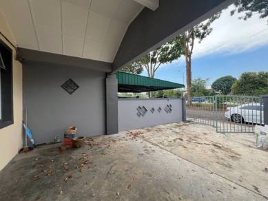 Setia Indah Corner Lot For Rent 1.5 Storey House