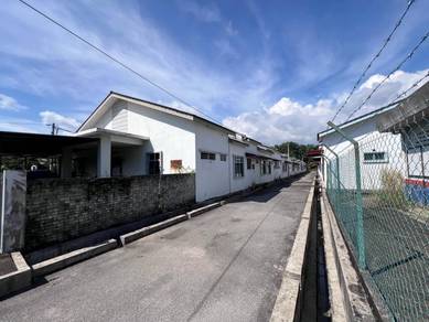 RUMAH TERES SETINGKAT FACING OPEN DI PANDAN MAKMUR, Kuantan