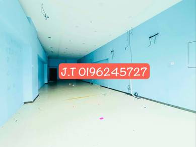 Ground floor Facing main road shop 1600sqt near Jalan Gottlieb