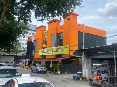 3 storey free standing shop