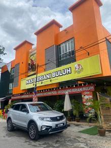 3 storey free standing shop