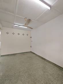 Salak South Garden landed house for rent