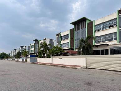 300 AMP !! 16,000ft Tmn Perindustrian Klang Utama 3 Sty Semi-D Factory