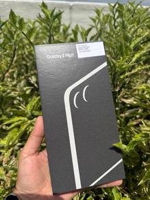 Samsung Galaxy Z Flip7