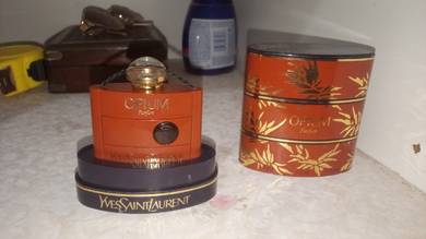 yves saint Laurent ori