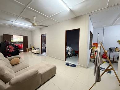 Teres Setingkat Taman Kampung Kuantan, Klang
