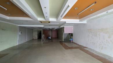 Shop Lot GF Intermediate  Kompleks Diamond Bandar Baru Bangi for Rent