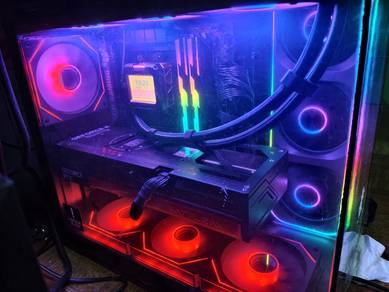1 set PC gaming + keyboard + mouse + monitor 