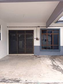 1-storey-Terraced-House-for-rent-Ayer-Molek-Melaka