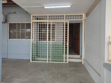 Bm B Garden house for sales