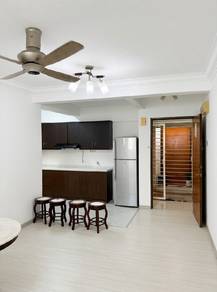 Putra Villa Condo, Newly Renovated walk distance to LRT Gombak