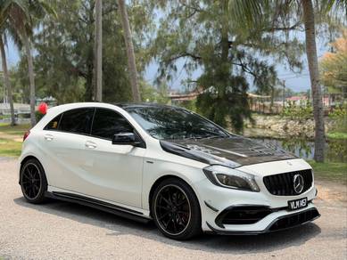 Mercedes Benz CLA-CLASS 2.0 250 AMG 4 MATIC