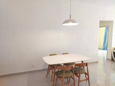 Gardens Ville 1150Sqft Renovated  2 Car Parks Sungai Ara