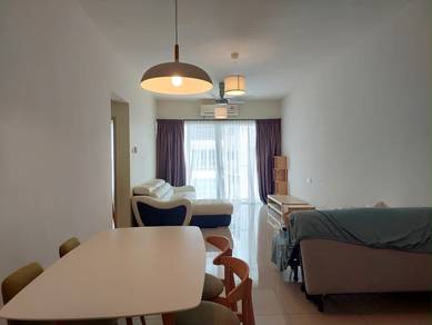 Gardens Ville 1150Sqft Renovated  2 Car Parks Sungai Ara