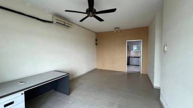 Lake View Suites