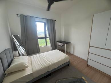 Fully Furnished Selangor Shah Alam Room Near LRT For Rent
