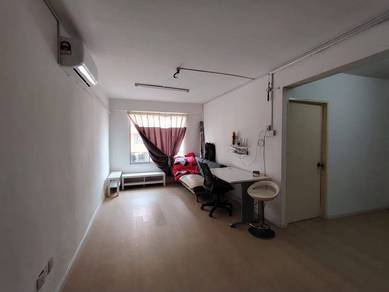 Flat Sri Lanang (Desa Tebrau)