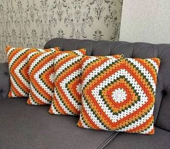 crochet cushions 