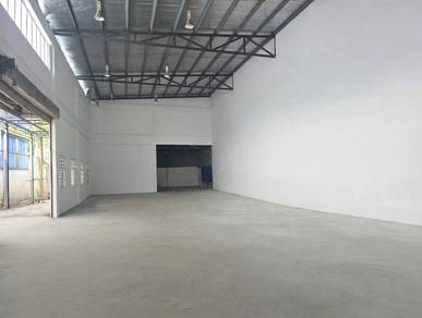 1.5 Storey Semi D Factory Taman Industri Villaraya Semenyih For Rent
