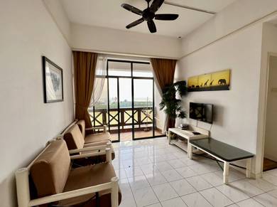 Costa Mahkota