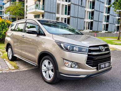 Toyota Innova 2.0X FL Carking On time By Toyota