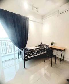 Balcony Room at Gelugor near 📍PWCC 📍Egate 📍USM 📍Lam Wah Ee