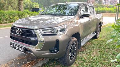 Toyota HILUX 2.4 DOUBLE CAB 2.4V (AT) 4X4 (A)