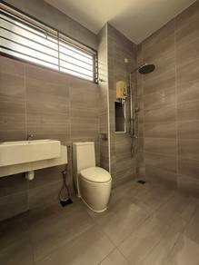 Pearl@Seri Austin Big Size Double Storey Terrace 24x80 Rent Low Depo