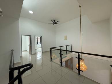 Pearl@Seri Austin Big Size Double Storey Terrace 24x80 Rent Low Depo