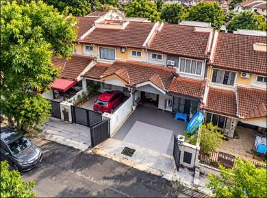 FACING OPEN RENOVATED Double Storey Terraced, Taman Vista Emas, Kajang