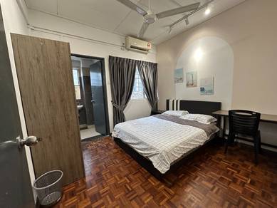 Bandar Sunway Landed Single Medium Room Nearby Sunway Pyramind PJ BRT
