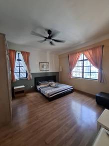 The Corinthian Condominium Master Room For Rent-Mixed Gender Only