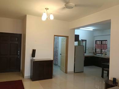 For Rent: Pelangi Astana Condominium in Persiaran Surian