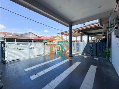 Partially Furnished Single Storey Terrace Taman Sri Treh Muar for Rent